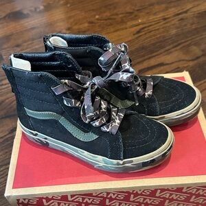 Vans Kids High-Top Sneakers - Black and Camouflage